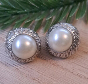 Clip on Silver tone earrings  with pearl accent
